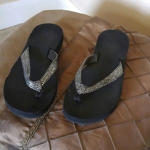 Flip flops